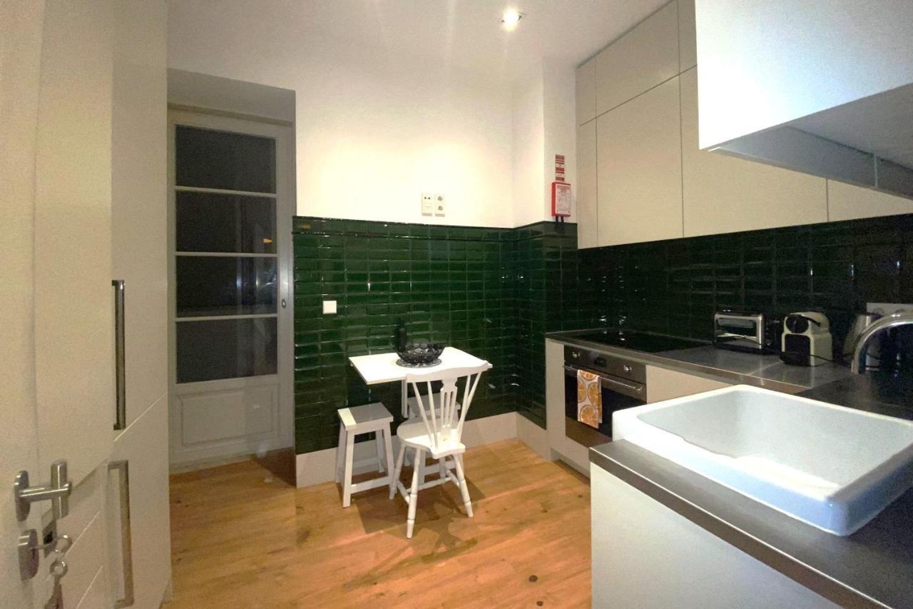 Apartment Charming 2bdr In Lapa By Lovelystay